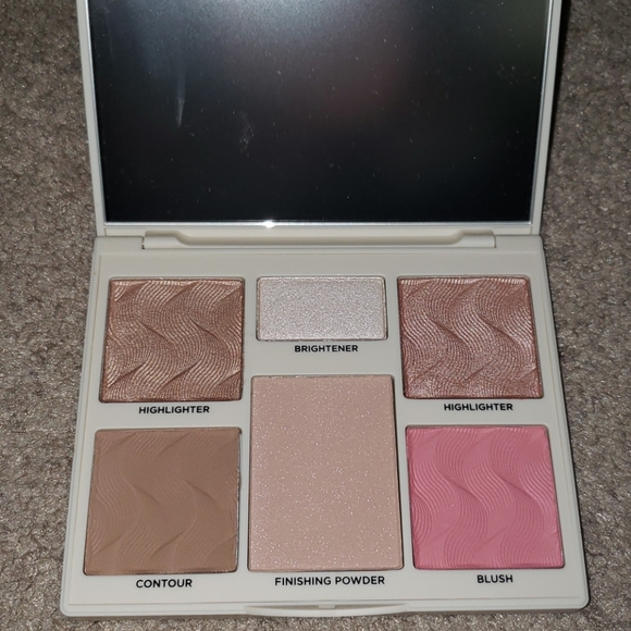 COVER FX Other - Cover FX Face Palette